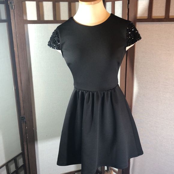 B.Darlin black / sz 3/4 glass rocks accent on cap sleeves/exposed zipper/party - Picture 9 of 13